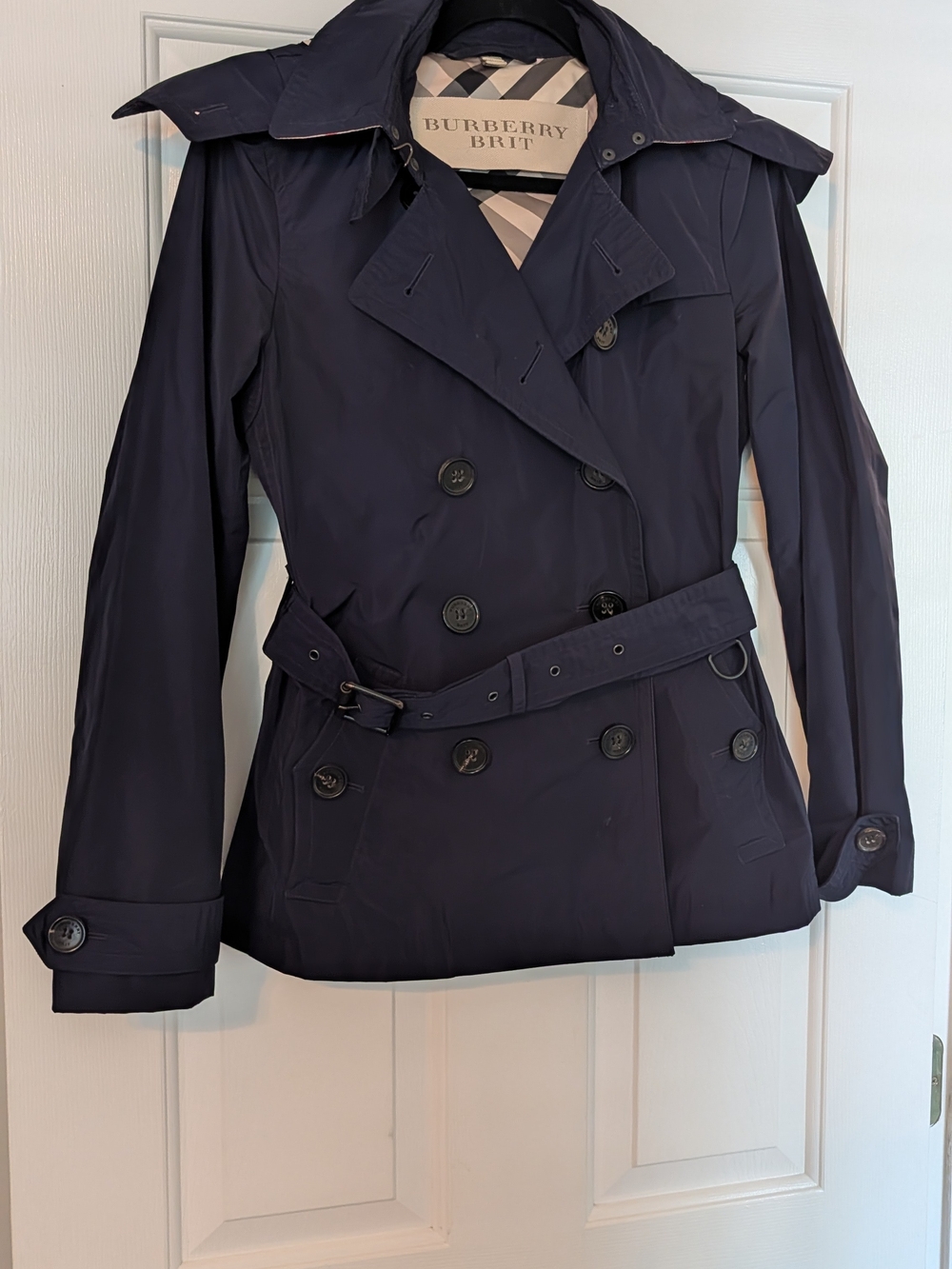 Burberry Brit Navy Double-Breasted Short Trench Coat - Picture 11 of 16